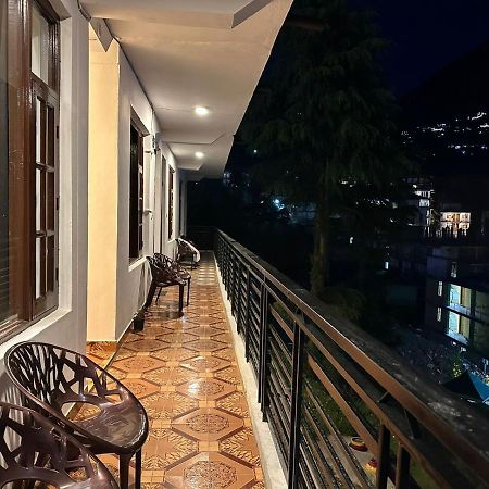 Mountain Vista Hotel Dharamshala Ngoại thất bức ảnh