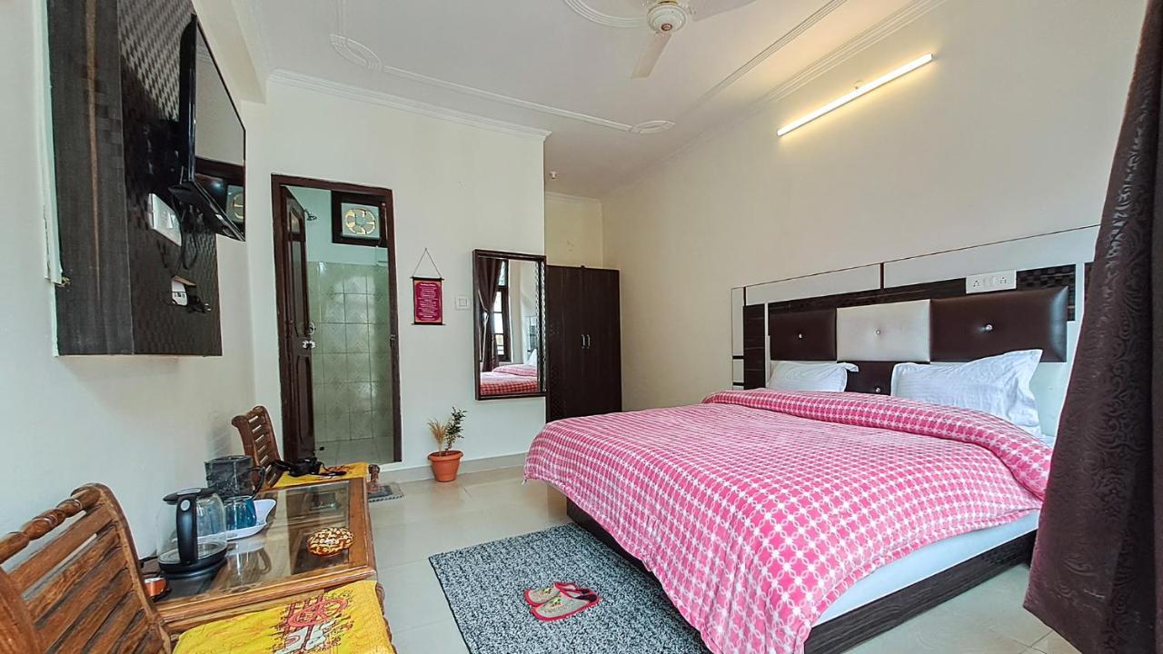 Mountain Vista Hotel Dharamshala Ngoại thất bức ảnh