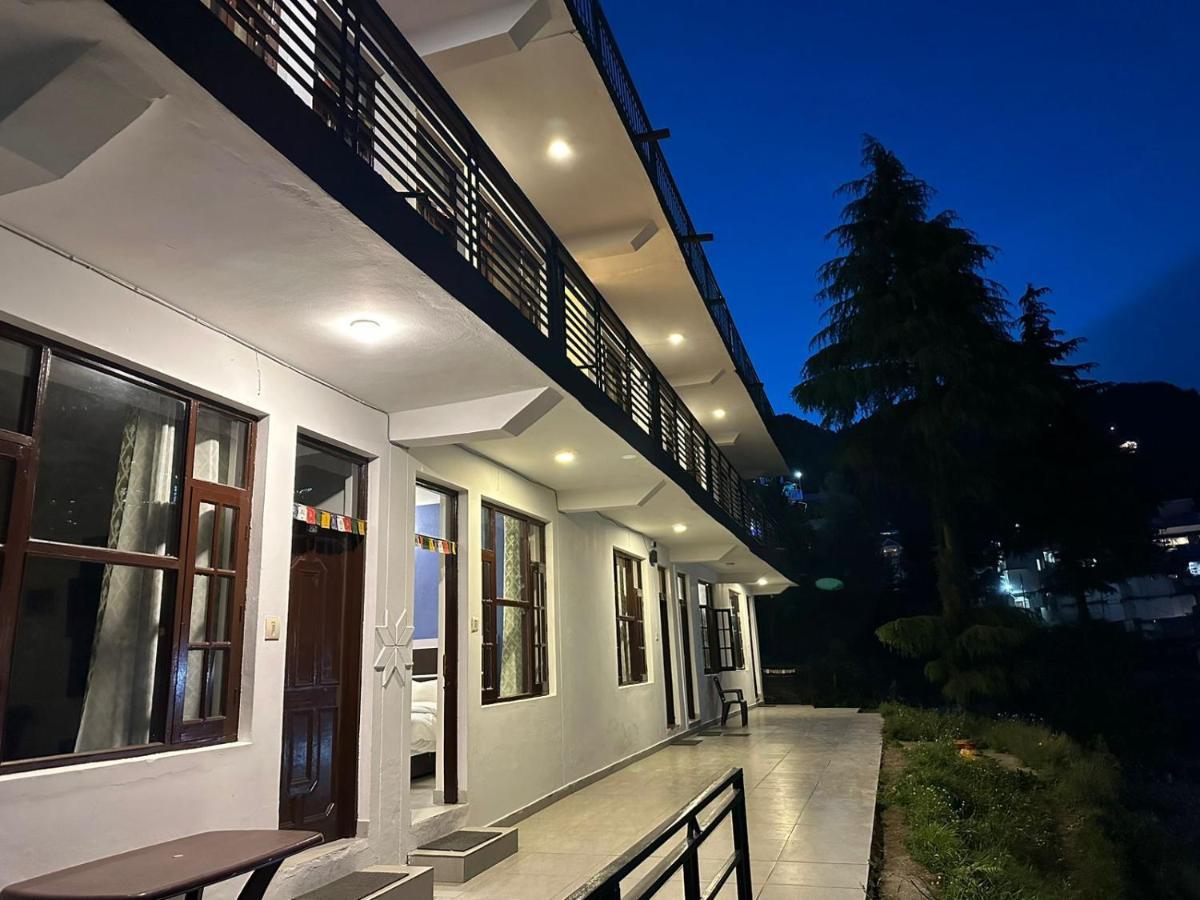 Mountain Vista Hotel Dharamshala Ngoại thất bức ảnh