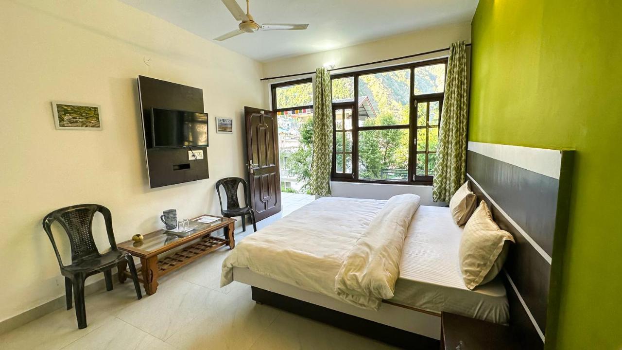 Mountain Vista Hotel Dharamshala Ngoại thất bức ảnh